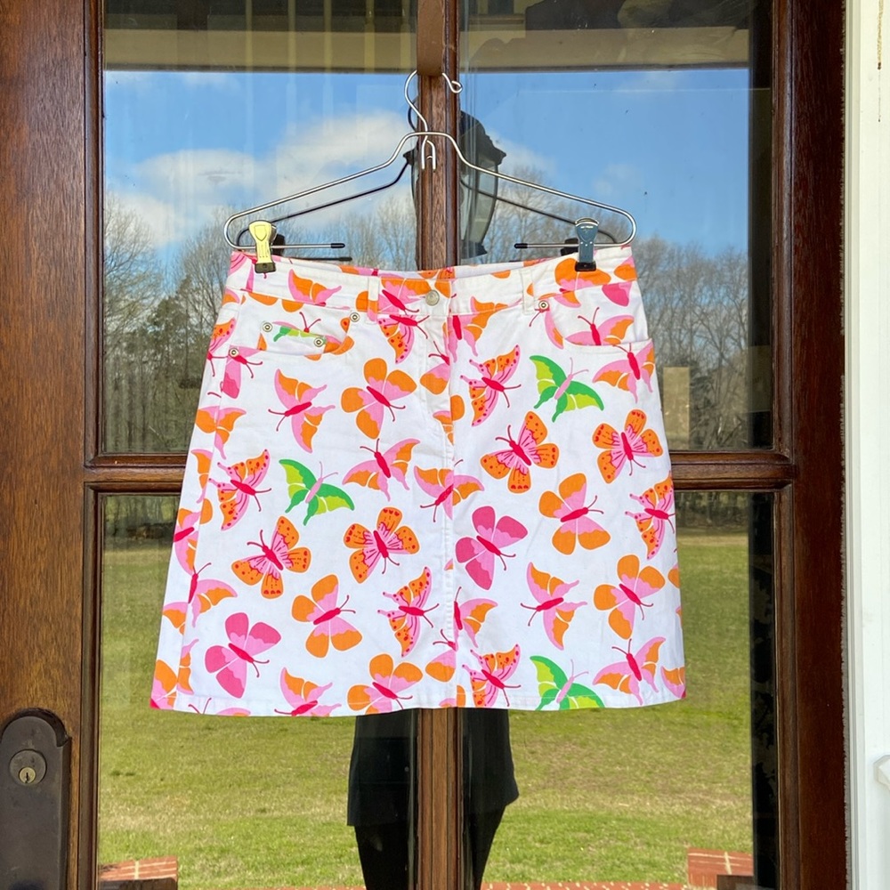 Lily Pulitzer butterfly mini‎ skirt. Button & zip. Size 4
